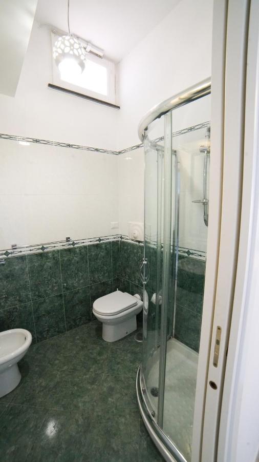 Mira Vico Apartments Вико Екуензе Екстериор снимка