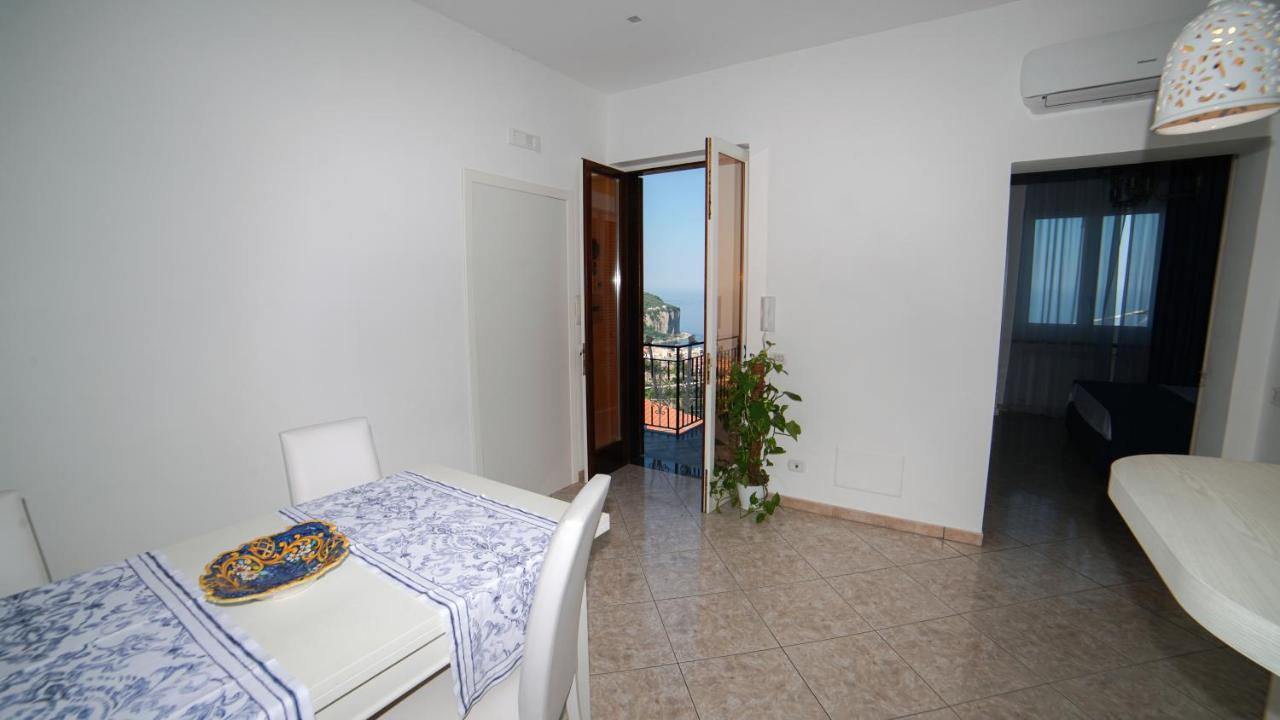 Mira Vico Apartments Вико Екуензе Екстериор снимка